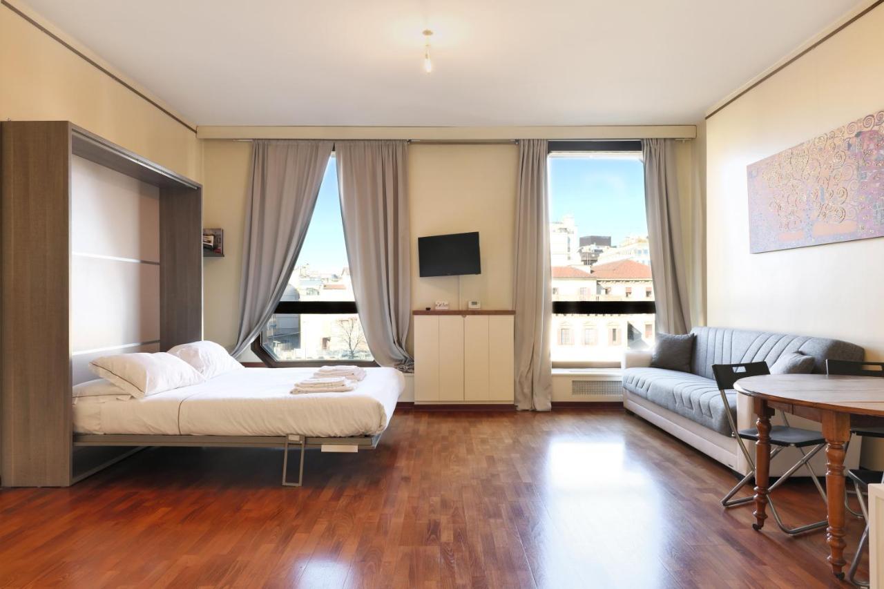 Duomo Luxury Apartment VII Милано Екстериор снимка