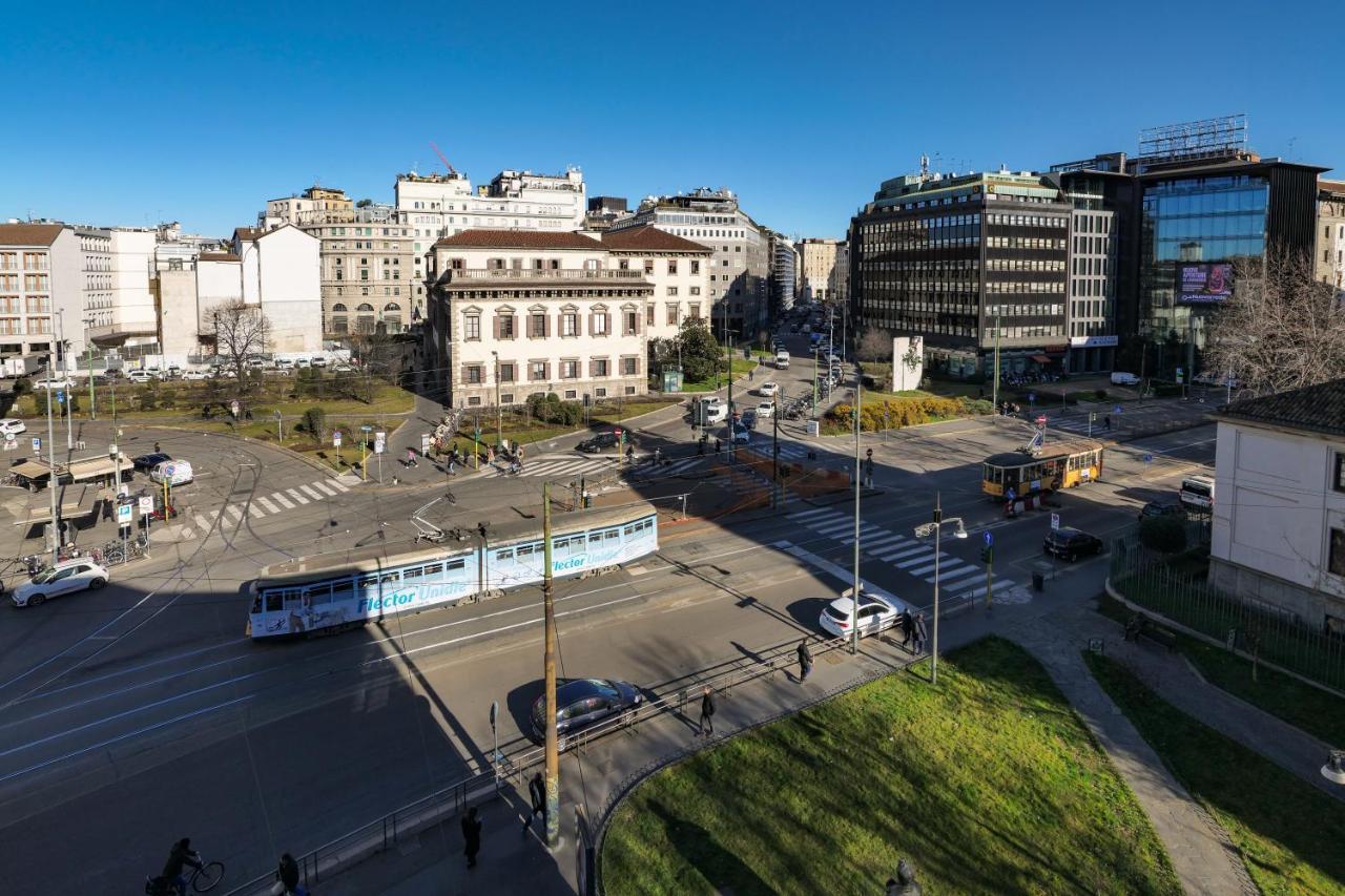 Duomo Luxury Apartment VII Милано Екстериор снимка
